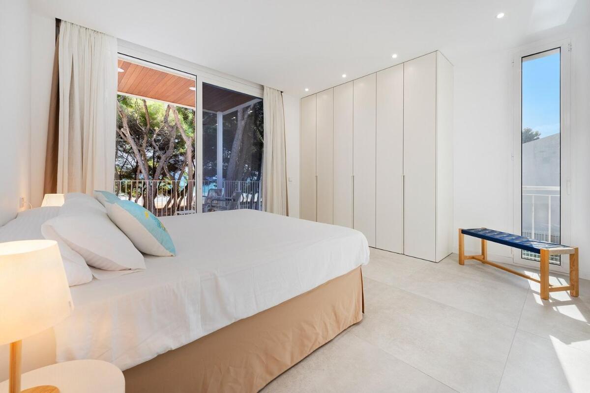 Holiday home Villamar - Stunning Beachfront With Private Pool