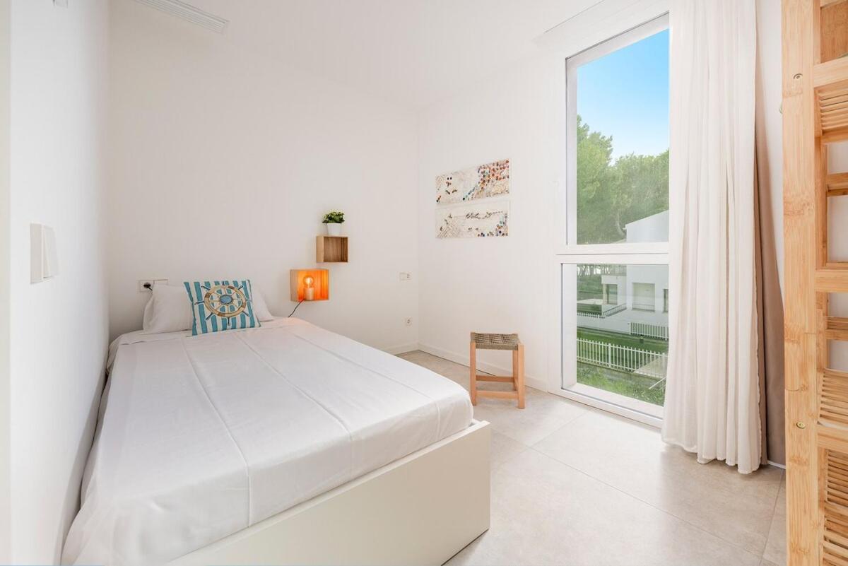 Ferienhaus Villamar - Stunning Beachfront With Private Pool Port d'Alcúdia
